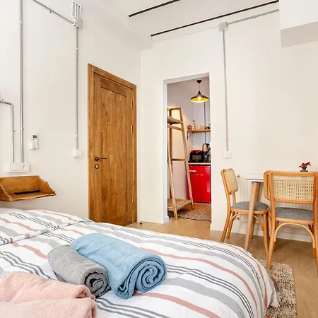 Armel Homes Galata