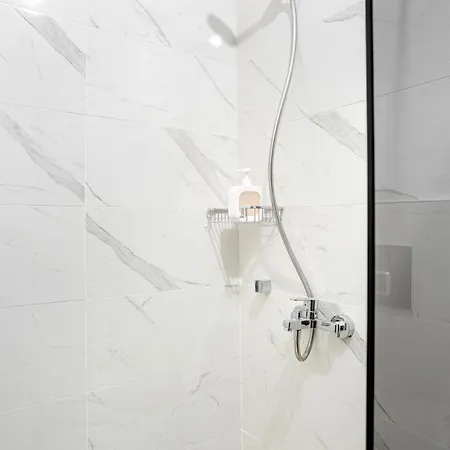 Armel Homes Galata