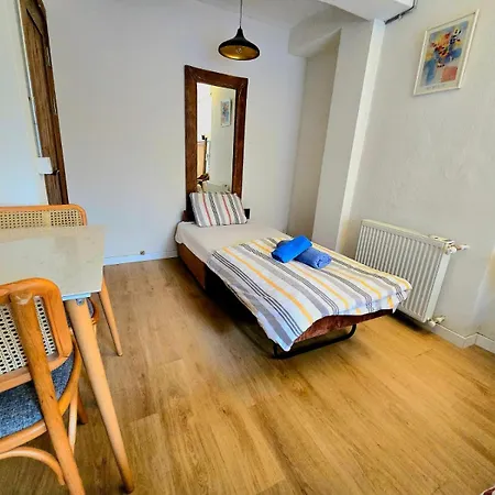 Armel Homes Galata מלון דירות